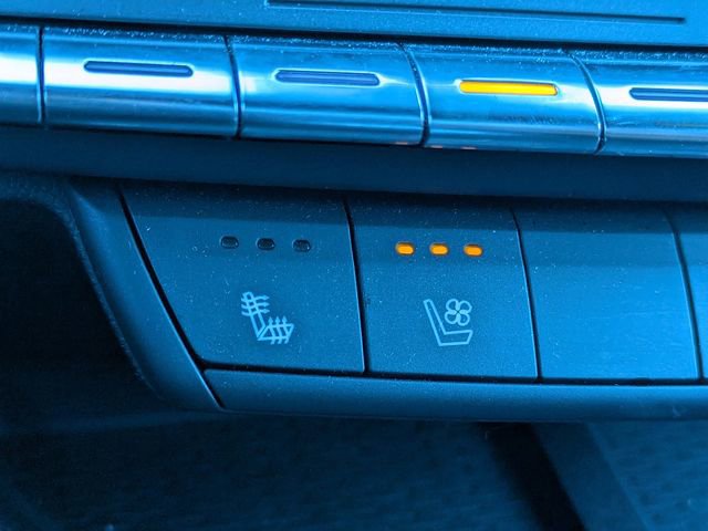 Certified 2021 Cadillac CT5 V w/ Premium Package image 22