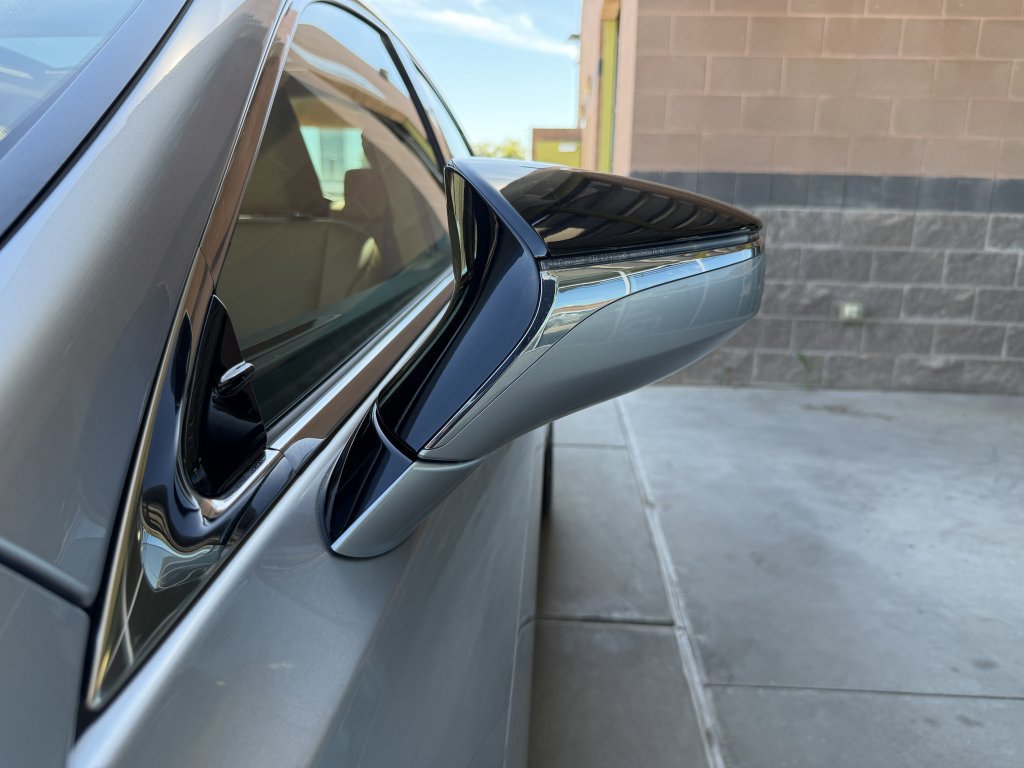 Used 2025 Lexus ES 350 w/ Premium Package image 12