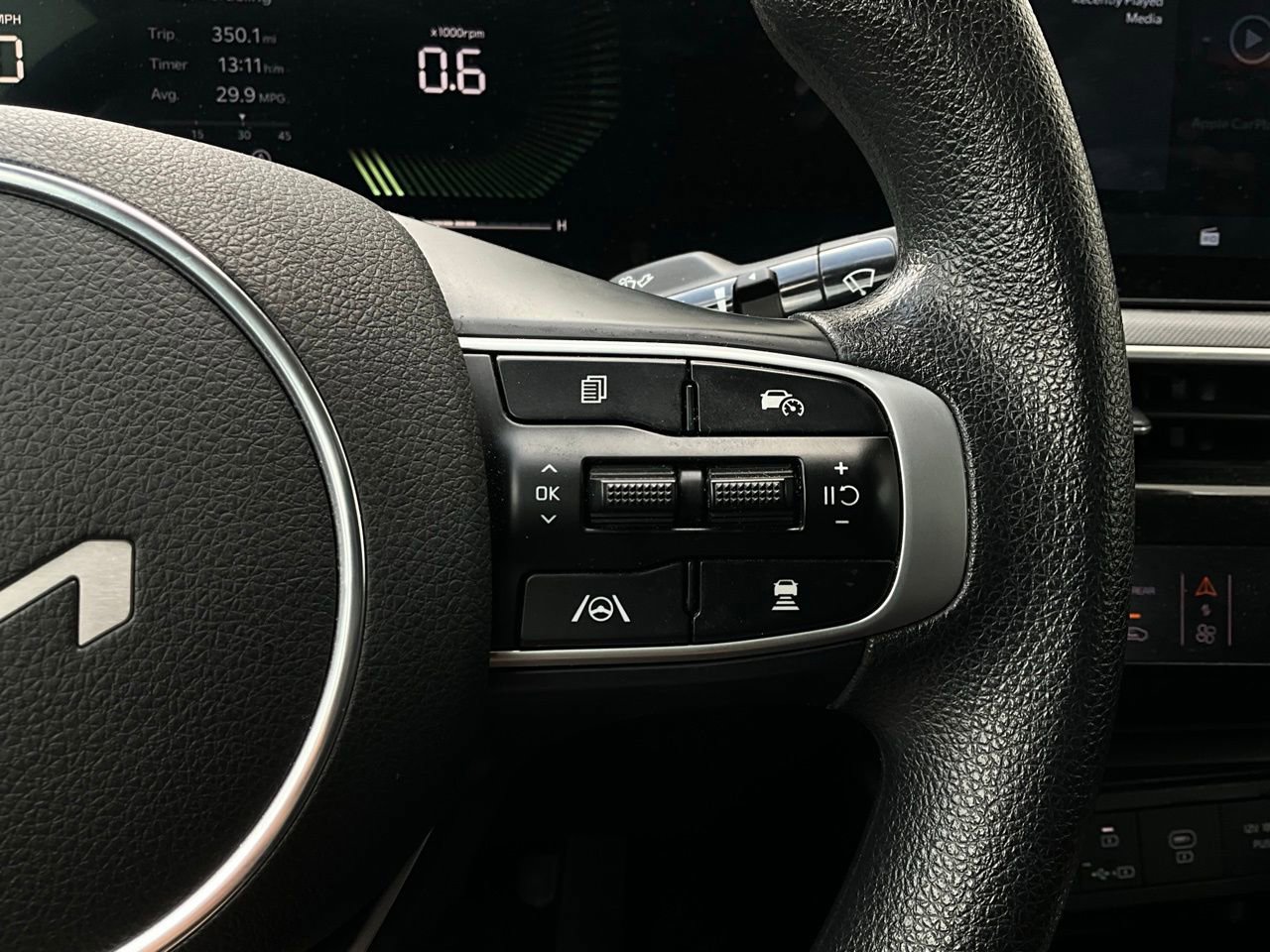 Used 2025 Kia K5 LXS FWD image 36