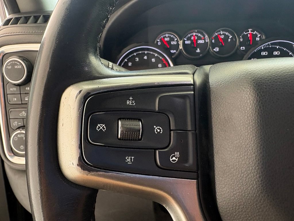 Used 2021 Chevrolet Silverado 1500 LT AWD/4WD image 3