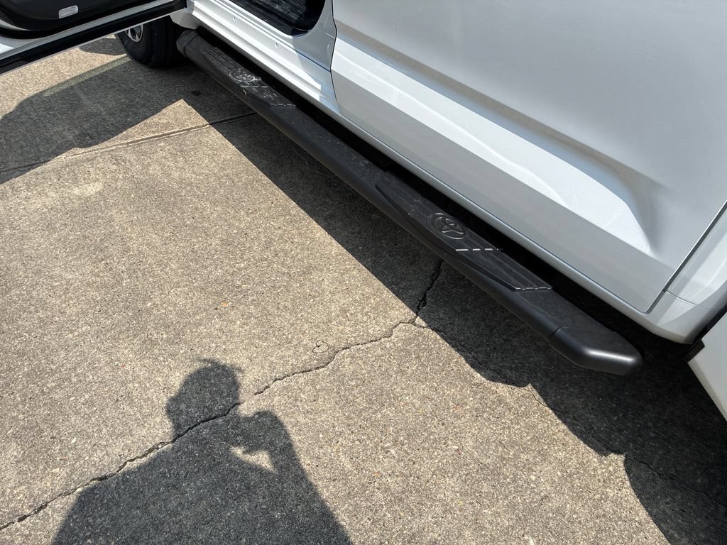 New 2026 Toyota Tundra Limited AWD/4WD image 40