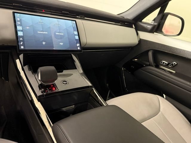 Certified 2025 Land Rover Range Rover Sport Dynamic SE AWD/4WD image 22