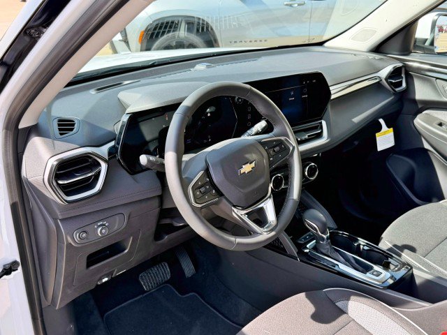 New 2026 Chevrolet TrailBlazer LT FWD image 15