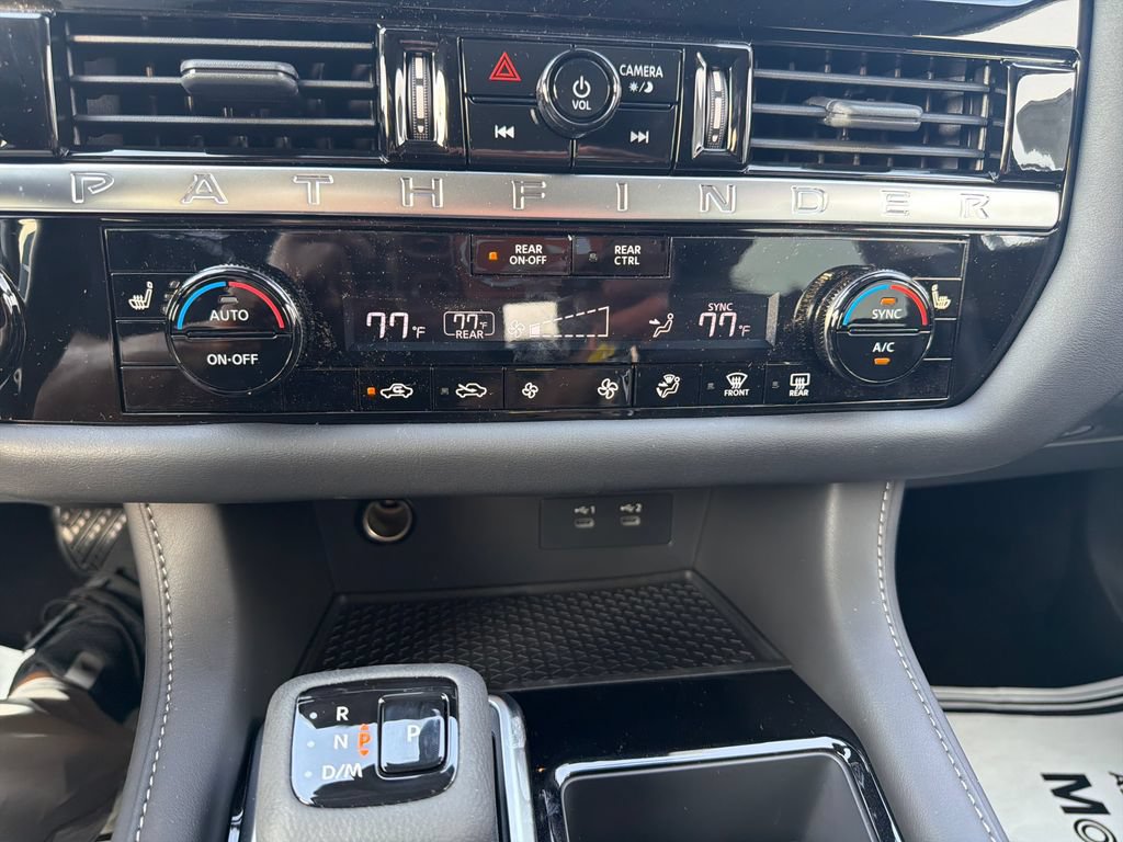 New 2026 Nissan Pathfinder SV w/ Cargo Package AWD/4WD image 18