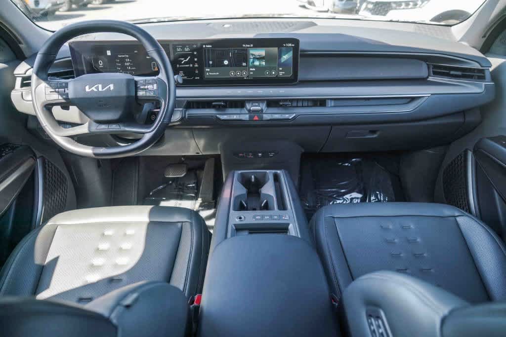Certified 2024 Kia EV9 Wind AWD/4WD image 8