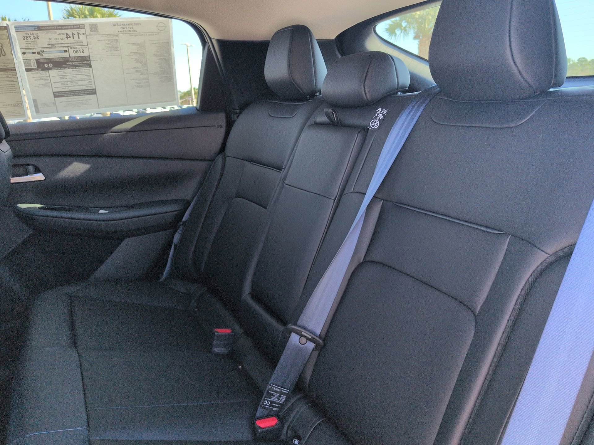 New 2026 Nissan Leaf SV+ w/ Floor Mat Package (SV+) FWD image 14