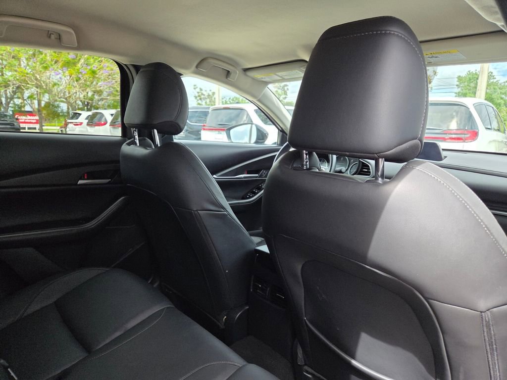 Used 2025 MAZDA CX-30 AWD 2.5 S w/ Select Sport Pkg image 12