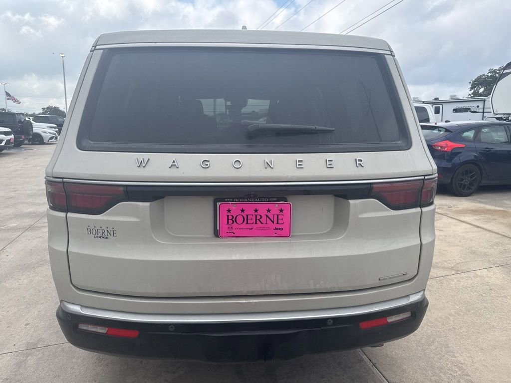 Used 2022 Jeep Wagoneer Series III w/ Premium Group I image 27