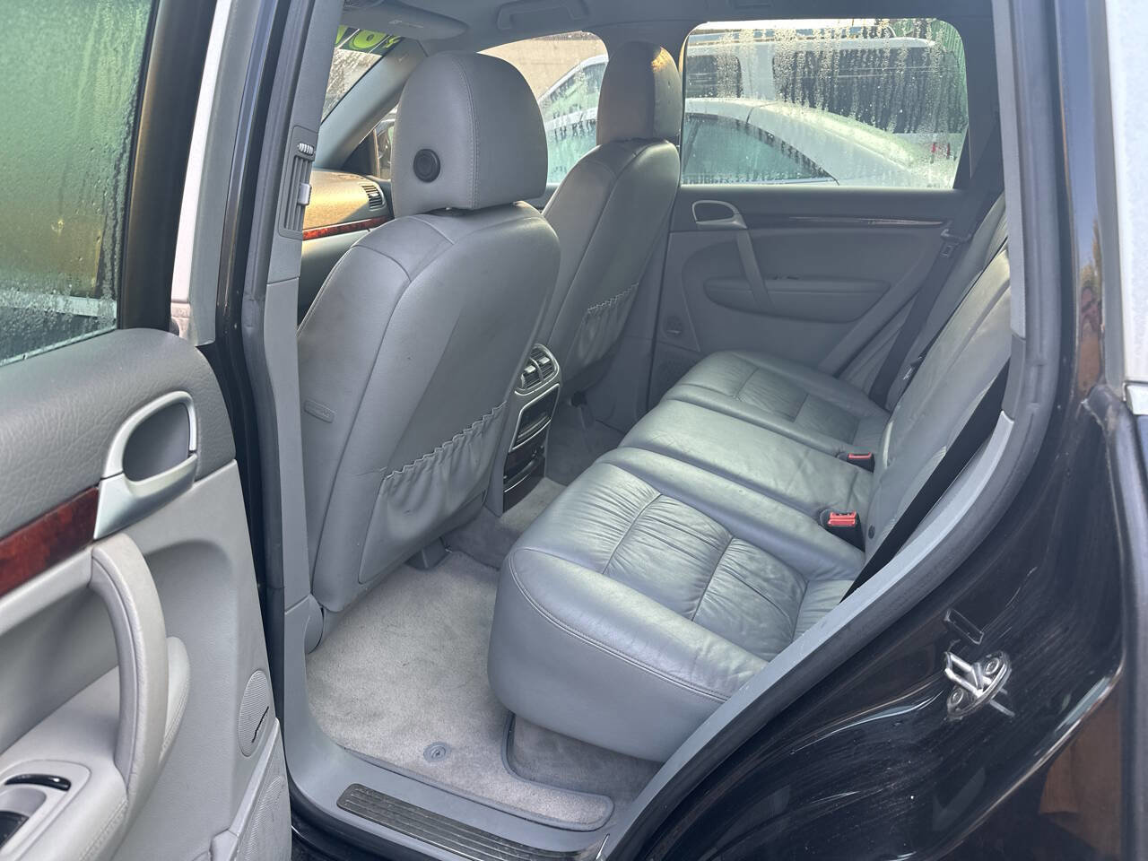 Used 2005 Porsche Cayenne S image 5