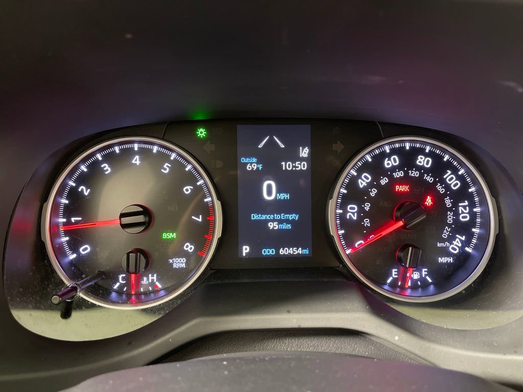 Certified 2019 Toyota RAV4 XLE w/ All Weather Liner Package AWD/4WD image 18