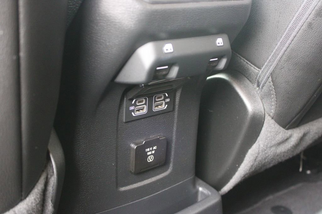 Used 2023 Jeep Wrangler Unlimited Sahara w/ Cold Weather Group AWD/4WD image 27