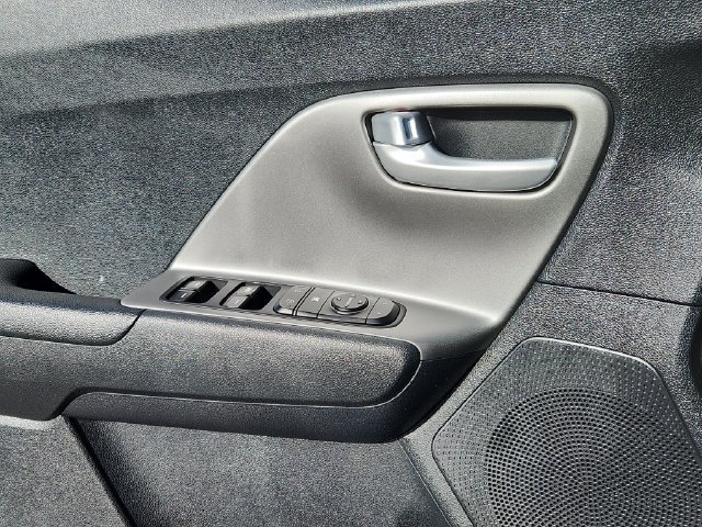 Used 2022 Kia Niro LX FWD image 6