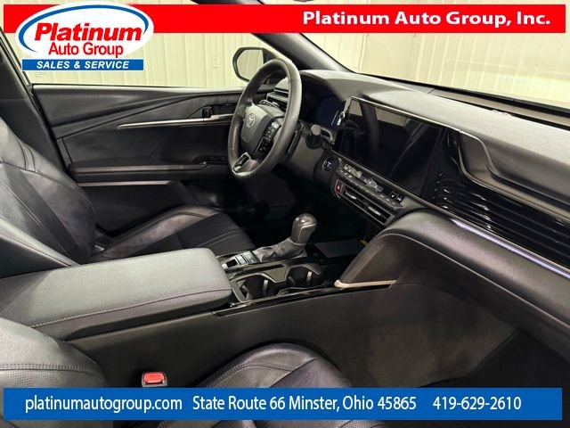 Used 2025 Toyota Camry XSE image 39
