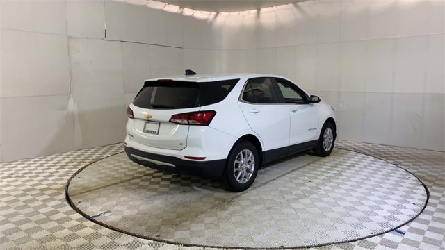 Used 2023 Chevrolet Equinox LT image 8