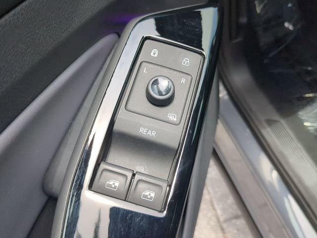Certified 2023 Volkswagen ID.4 Pro S RWD image 18