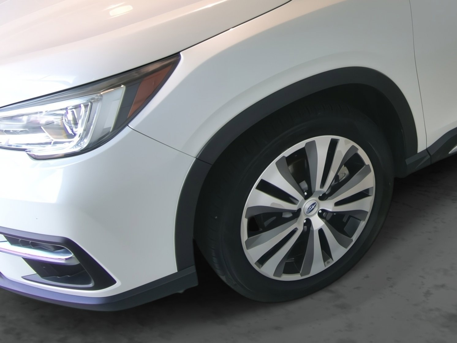 Used 2019 Subaru Ascent Limited image 7