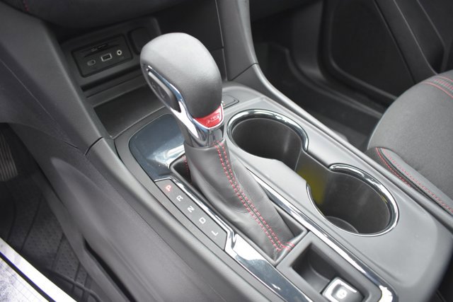 Used 2023 Chevrolet Equinox RS image 28