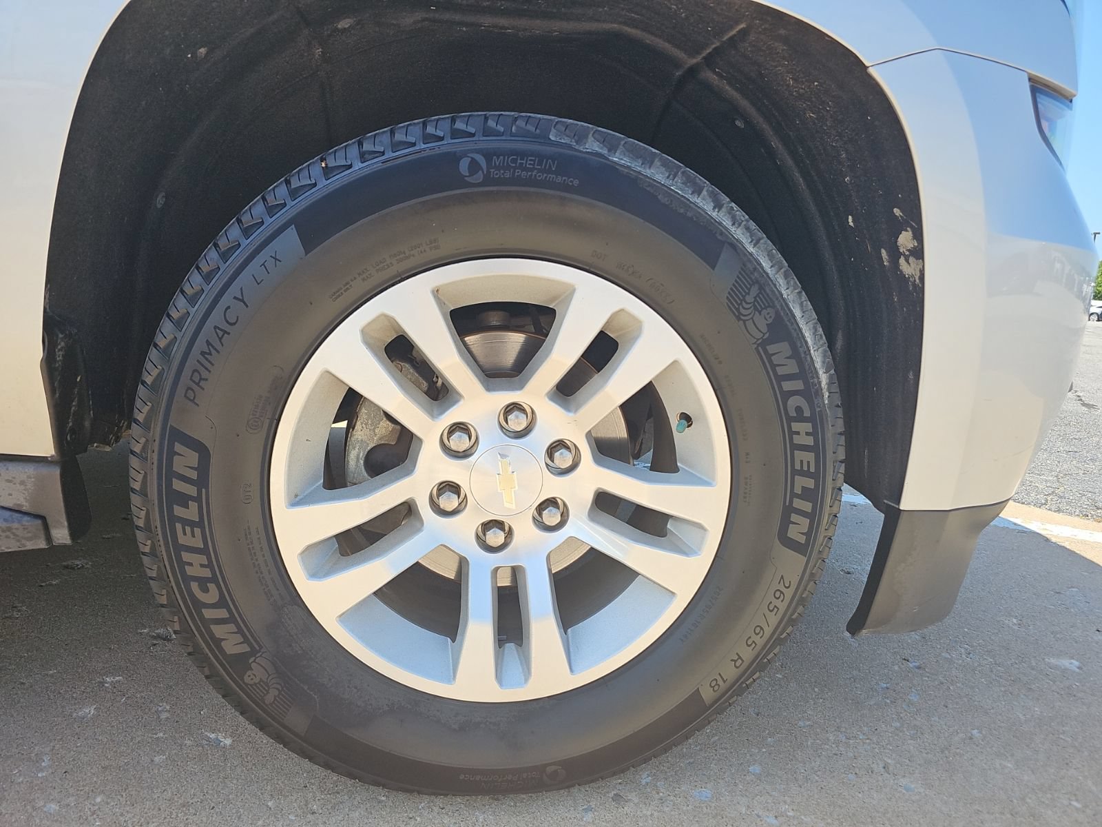 Used 2016 Chevrolet Tahoe LS AWD/4WD image 3