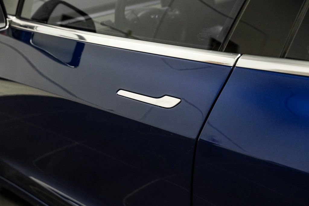 Used 2018 Tesla Model 3 Long Range image 36