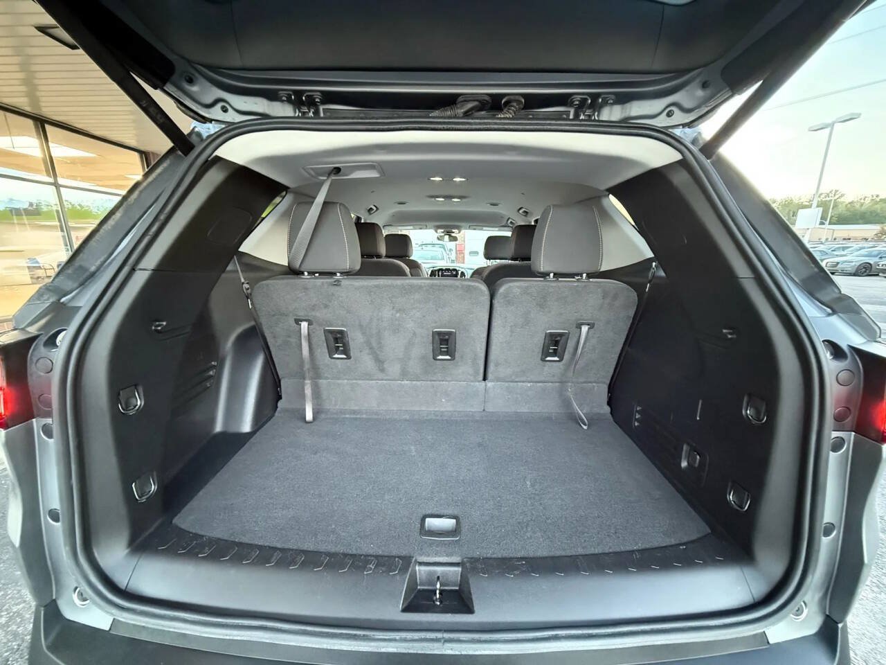 Used 2020 Chevrolet Traverse LT AWD/4WD image 20