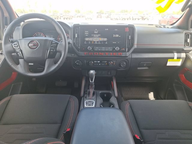 Certified 2026 Nissan Frontier PRO-4X w/ Tow Package AWD/4WD image 13