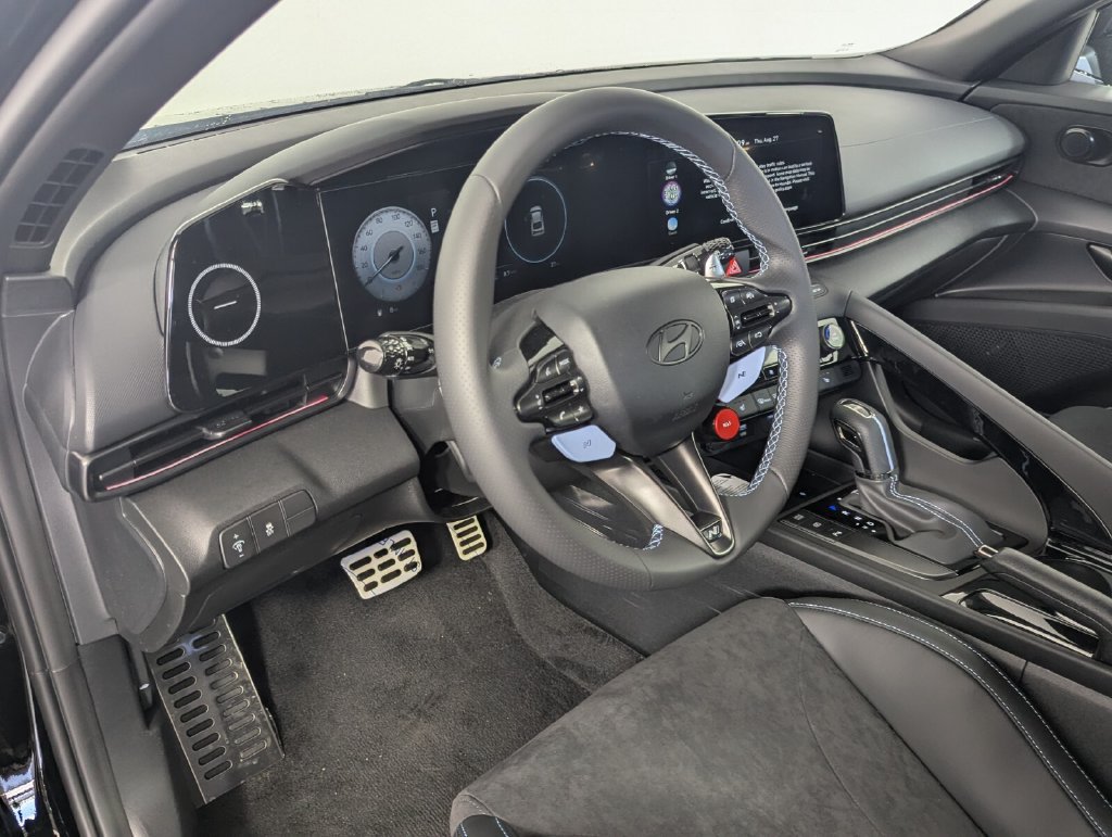 New 2026 Hyundai Elantra N FWD image 10