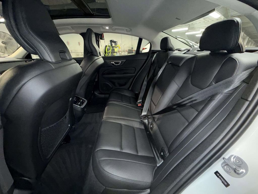 Used 2023 Volvo S60 B5 Ultimate w/ Protection Package Premier FWD image 18