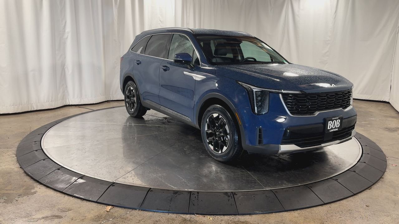 New 2026 Kia Sorento S image 3