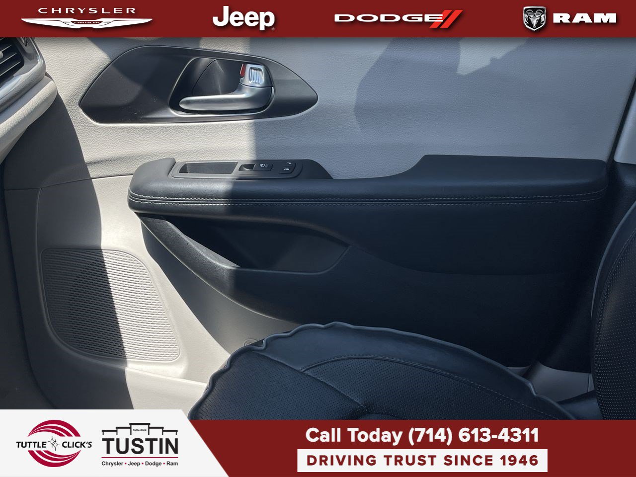 Used 2019 Chrysler Pacifica Limited FWD image 23