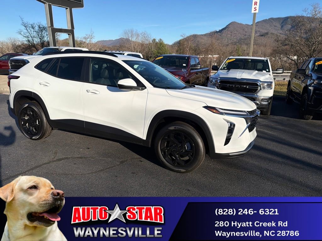 New 2025 Chevrolet Trax LT w/ LT Convenience Package image 1