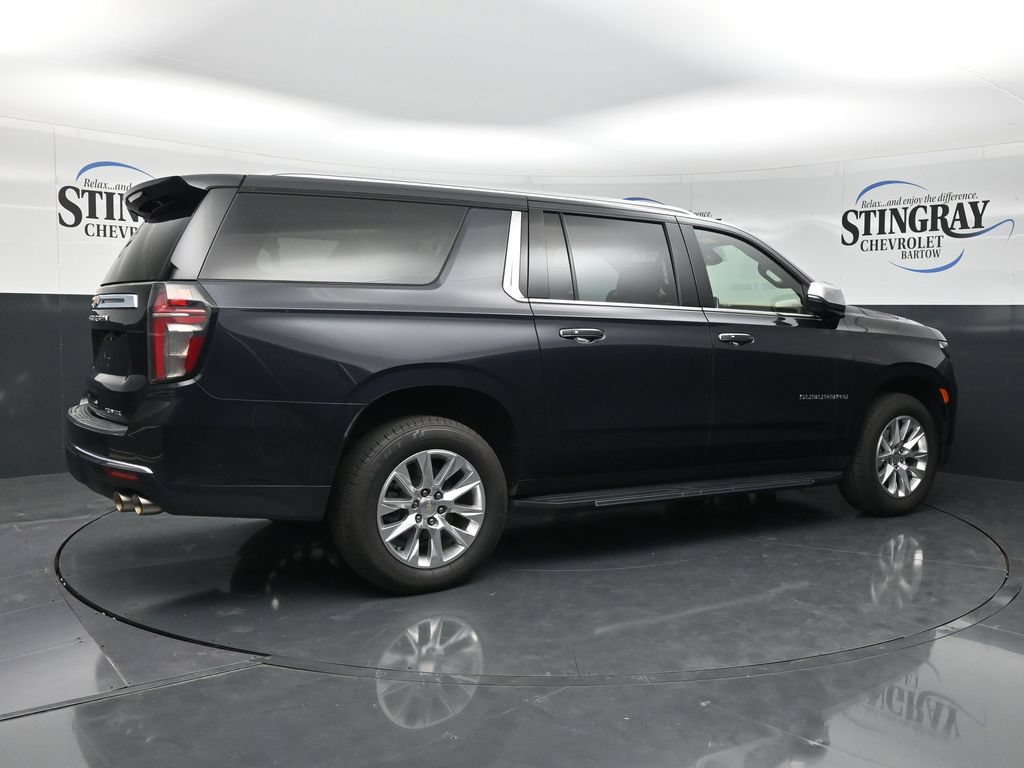 Used 2024 Chevrolet Suburban Premier RWD image 9