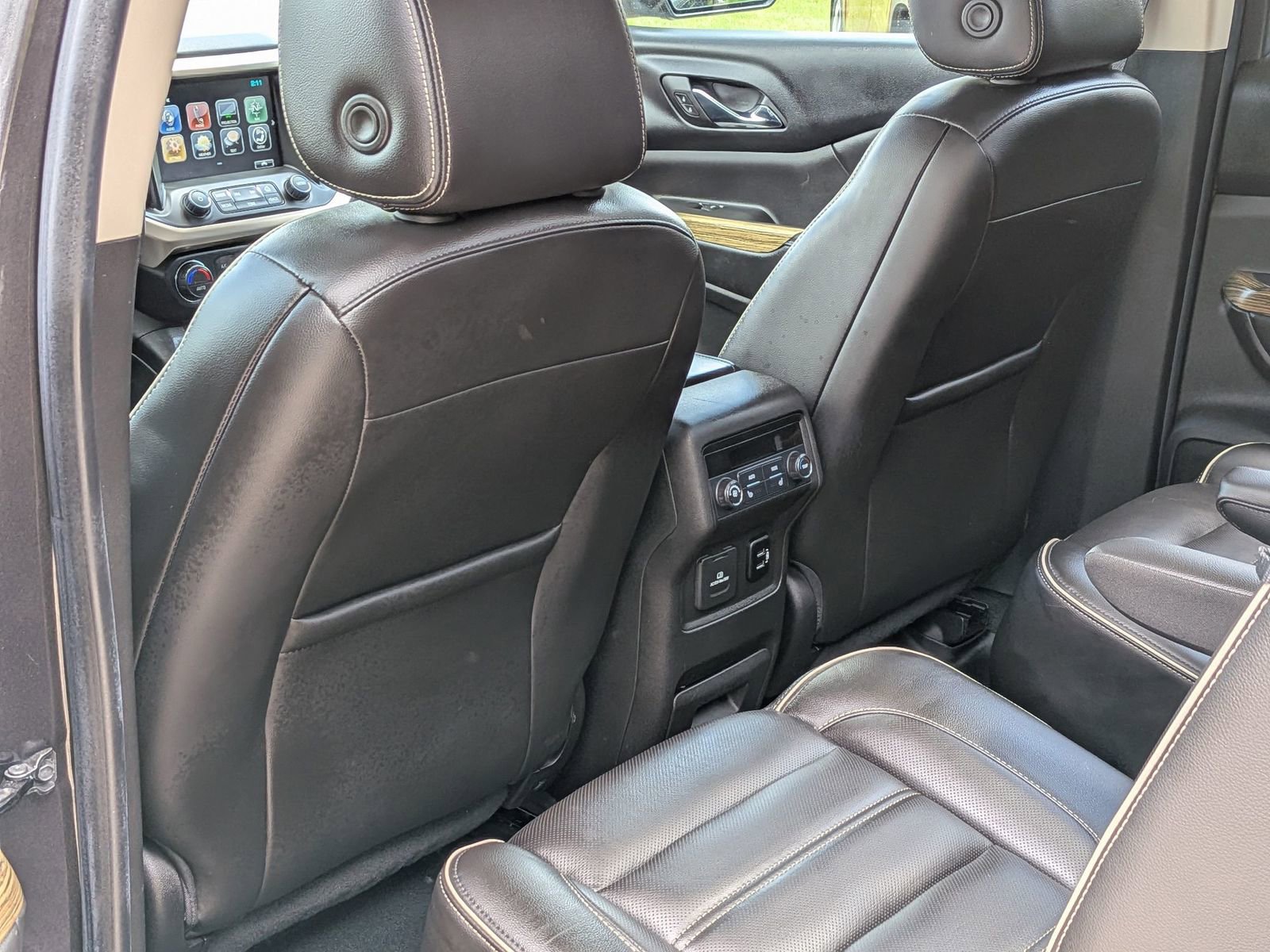 Used 2018 GMC Acadia Denali AWD/4WD image 31
