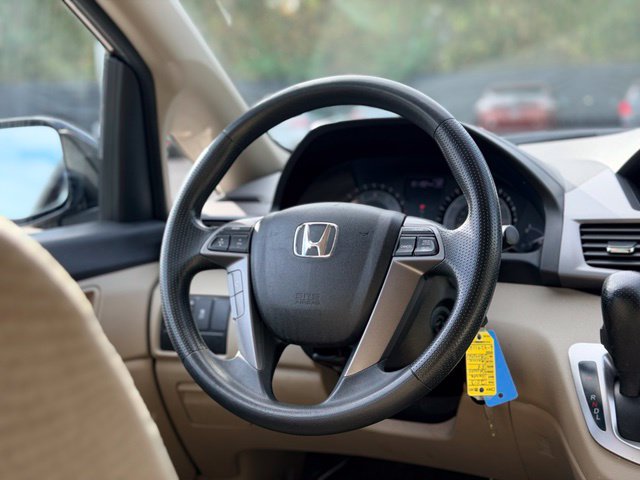 Used 2013 Honda Odyssey EX image 20