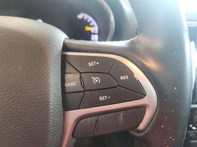 Used 2021 Jeep Grand Cherokee Laredo X AWD/4WD image 24