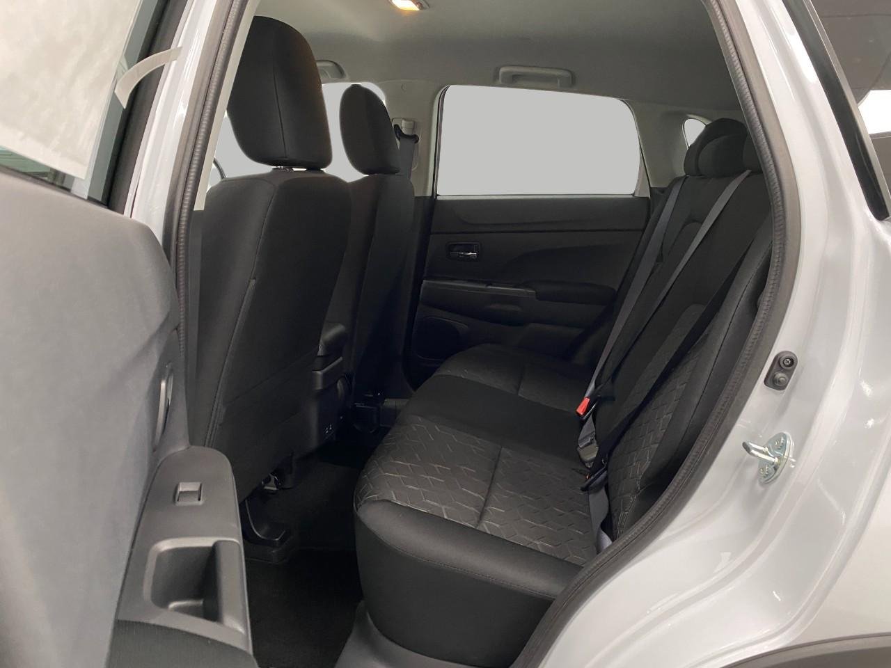 New 2026 Mitsubishi Outlander Sport LE AWD/4WD image 25
