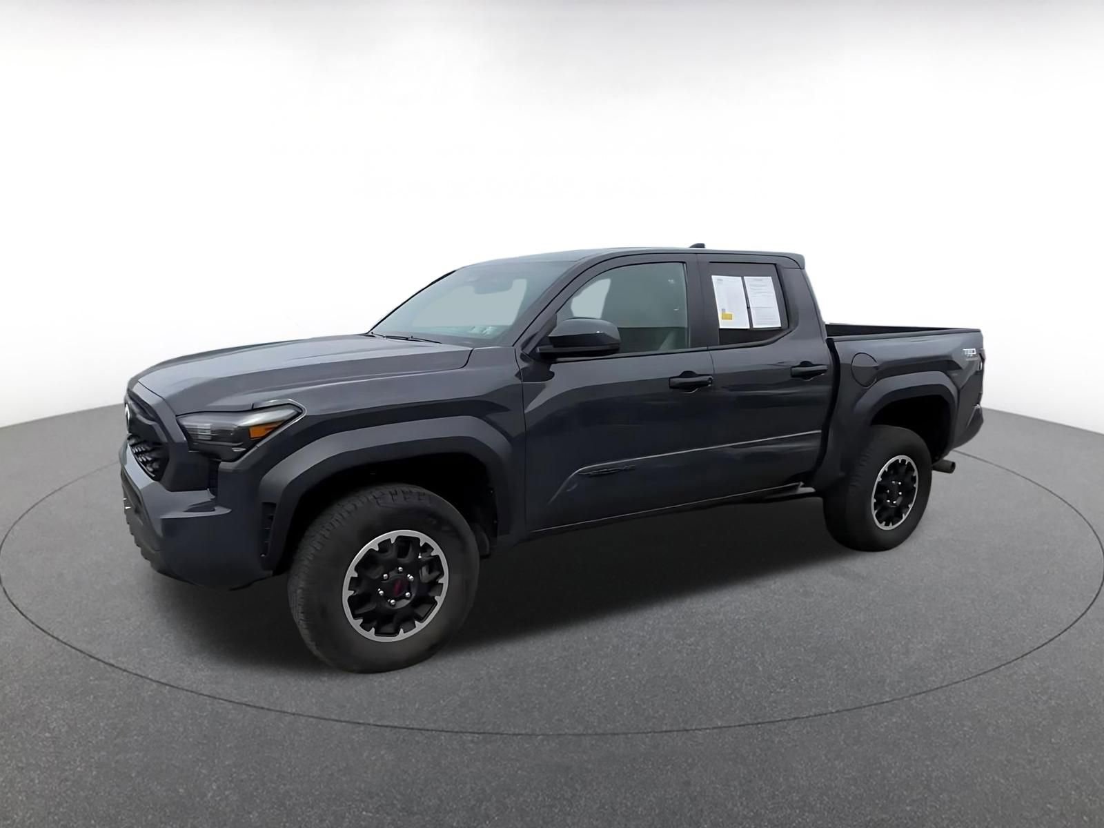 Used 2025 Toyota Tacoma TRD Off-Road AWD/4WD image 6