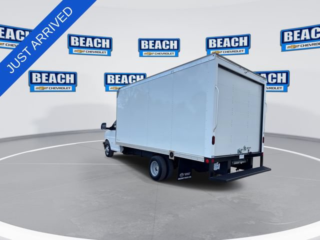 New 2026 Chevrolet Express 3500 w/ Power Convenience Package RWD image 6