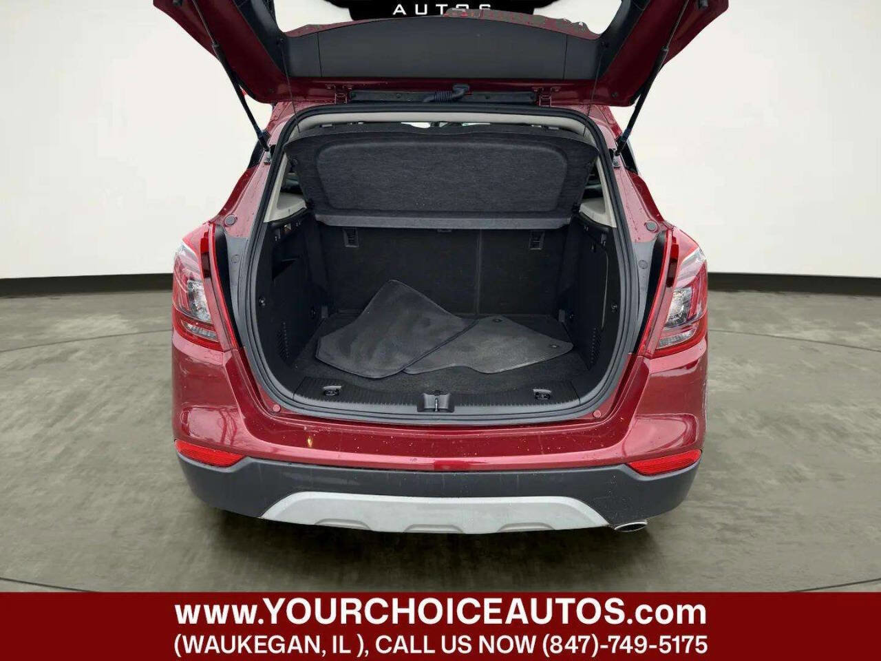 Used 2021 Buick Encore Preferred w/ Safety Package image 14