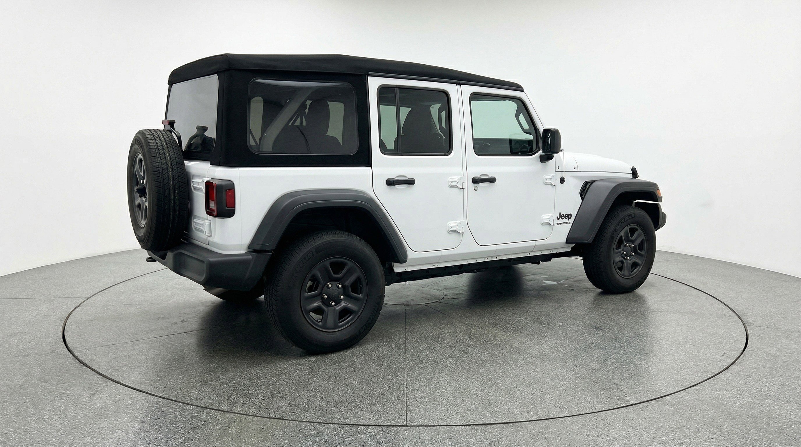 Used 2023 Jeep Wrangler Unlimited Sport AWD/4WD image 9