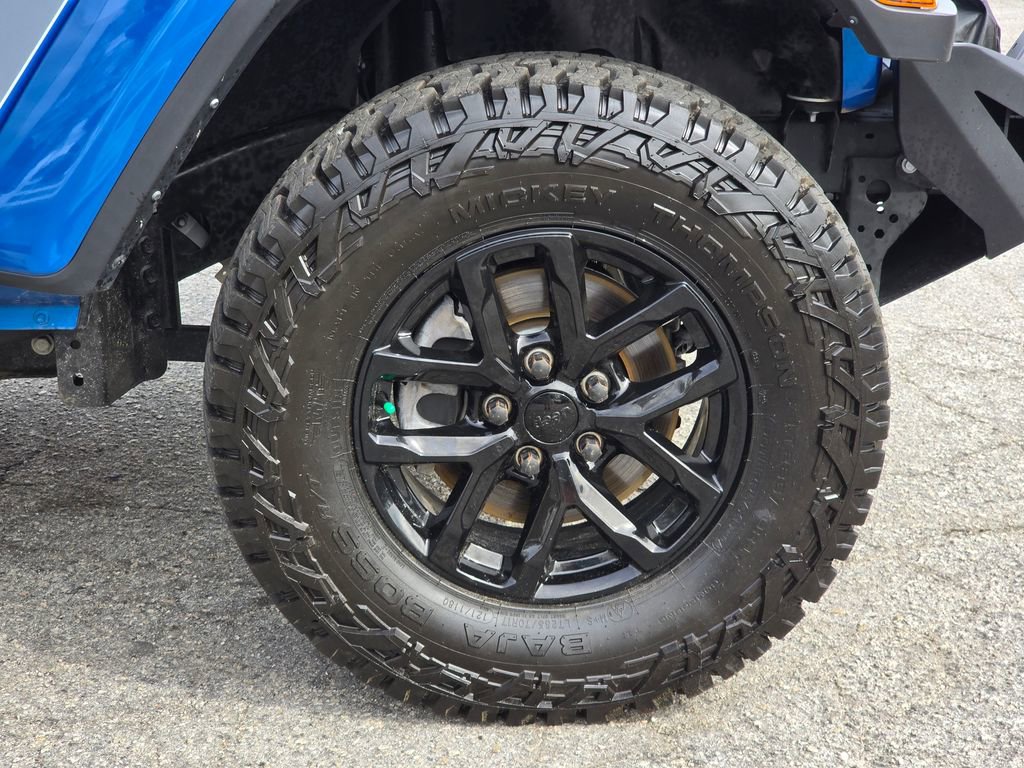 Used 2023 Jeep Gladiator Sport image 20