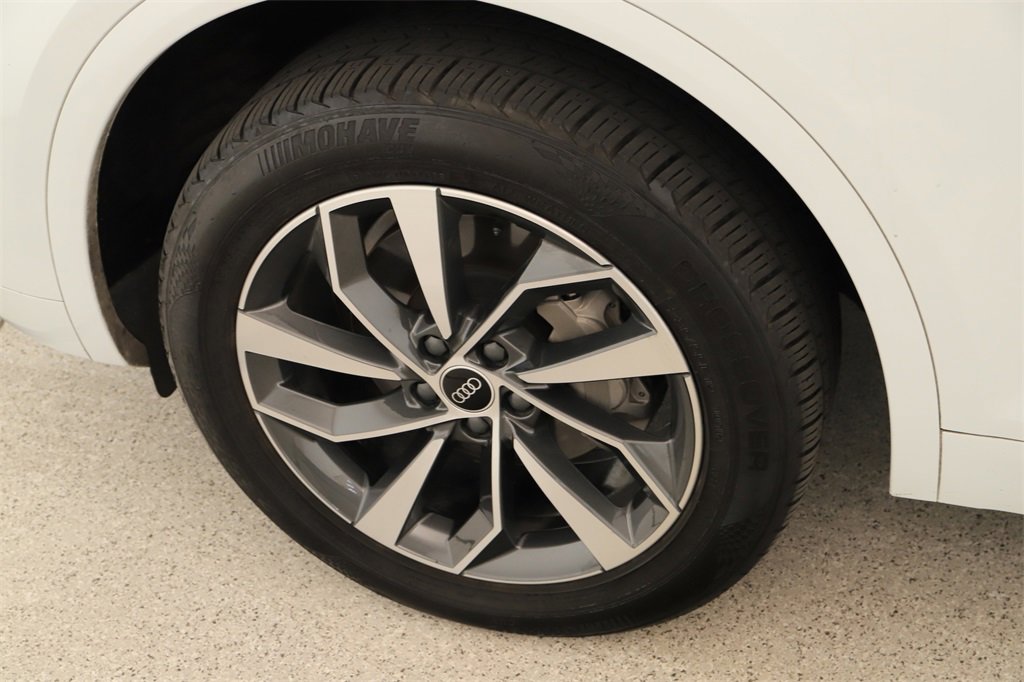 Used 2021 Audi Q5 2.0T Premium w/ Convenience Package image 29