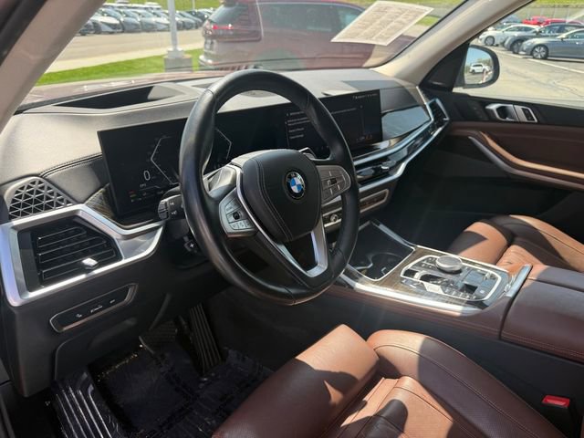 Used 2025 BMW X7 xDrive40i AWD/4WD image 11