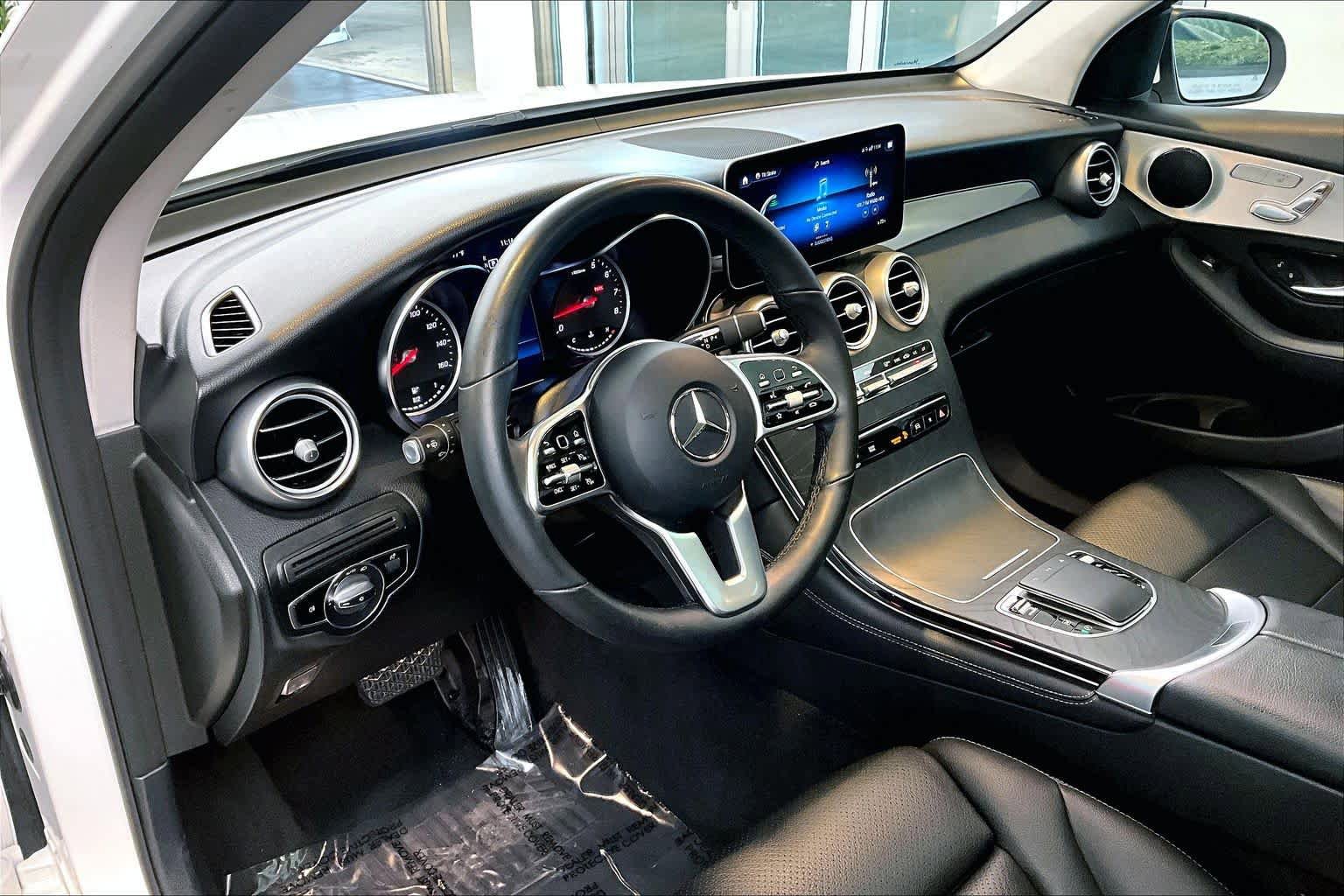 Used 2020 Mercedes-Benz GLC 300 4MATIC image 18