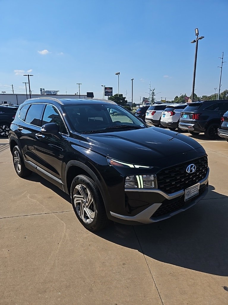 Used 2023 Hyundai Santa Fe SEL image 3