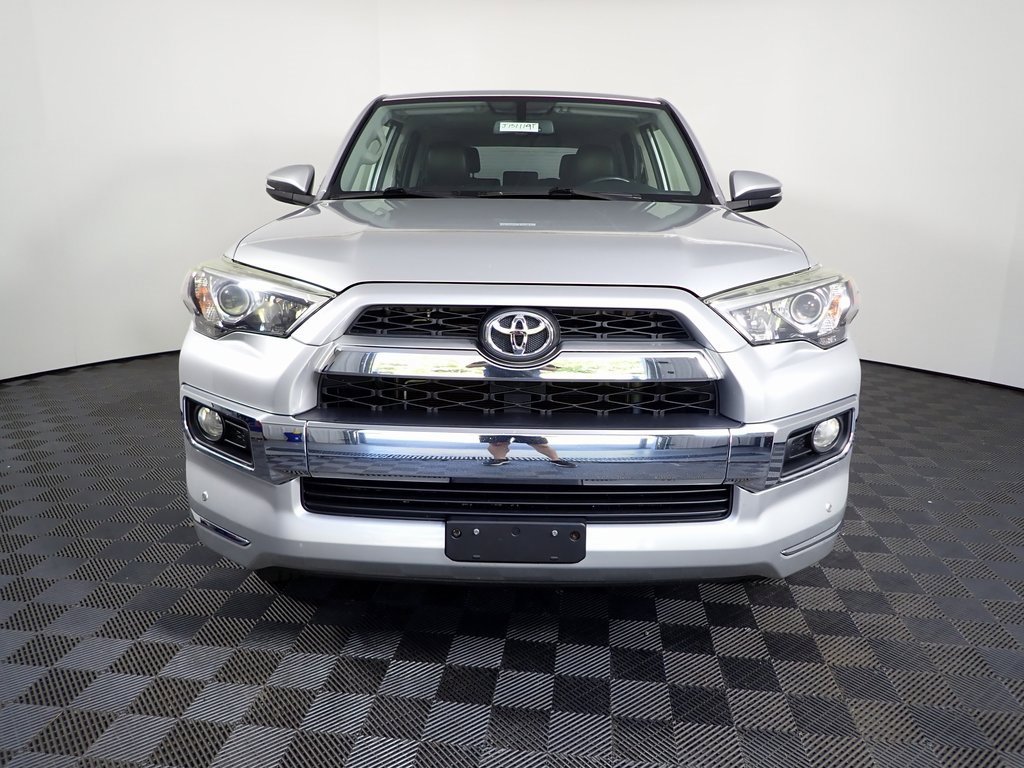 Used 2014 Toyota 4Runner Limited image 11