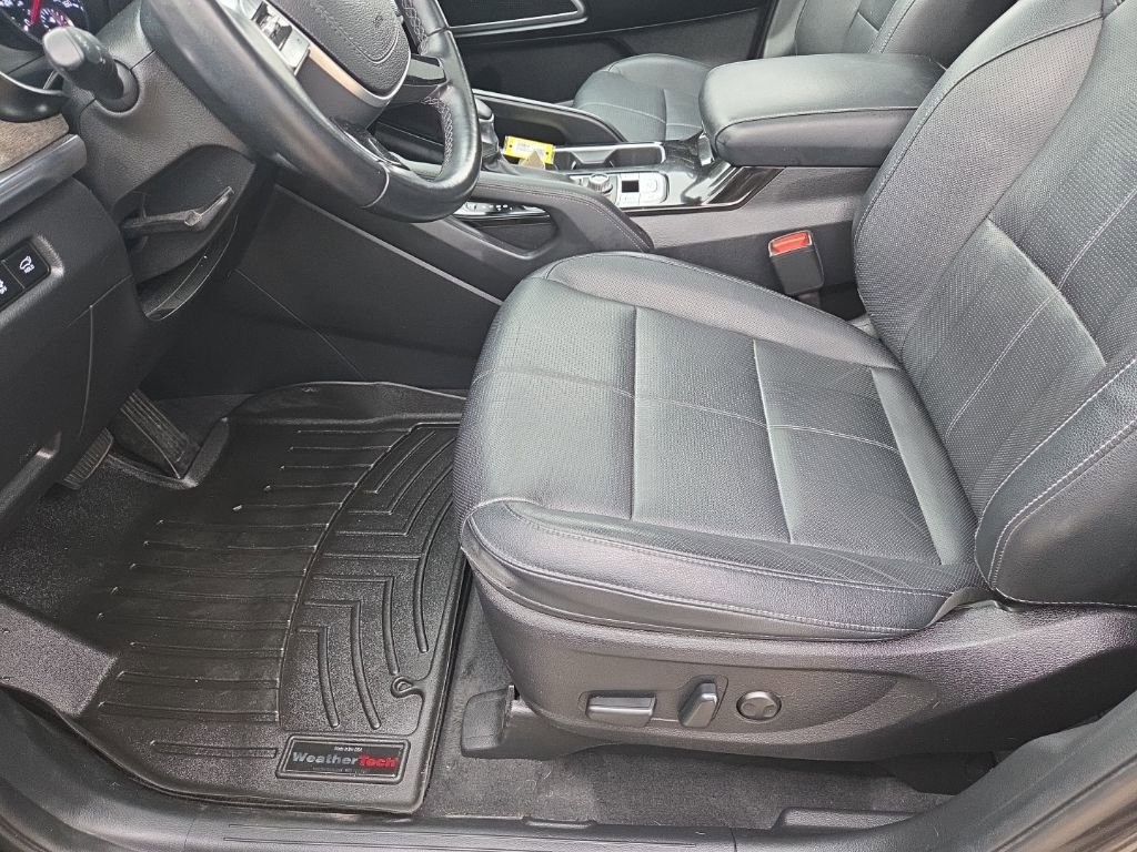 Used 2022 Kia Telluride EX w/ EX Premium Package image 12