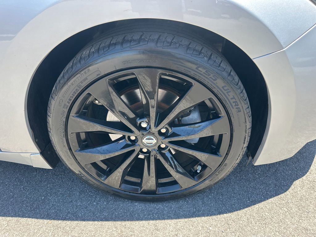 Used 2017 Nissan Maxima 3.5 SL FWD image 14