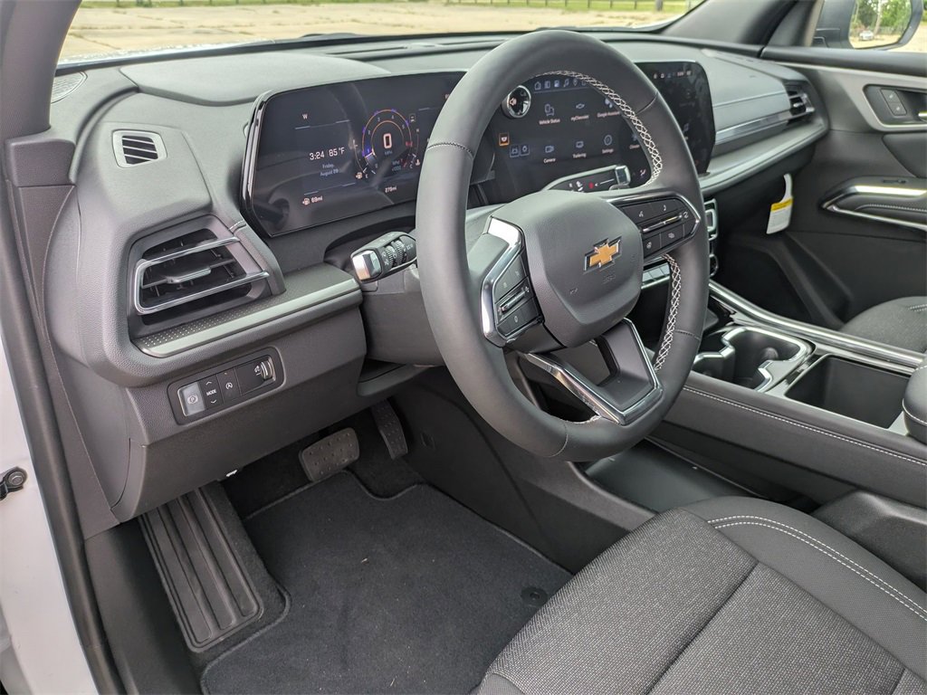 New 2026 Chevrolet Traverse LT w/ Driver Confidence Package image 9