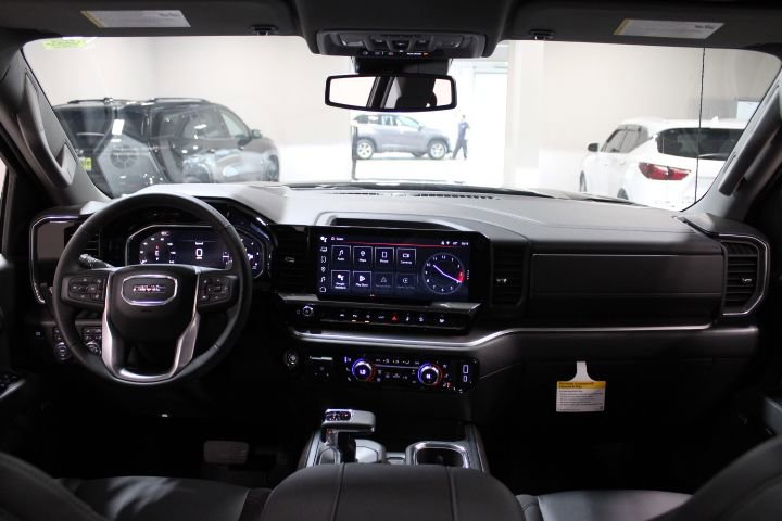New 2026 GMC Sierra 1500 SLT w/ SLT Premium Plus Package image 3