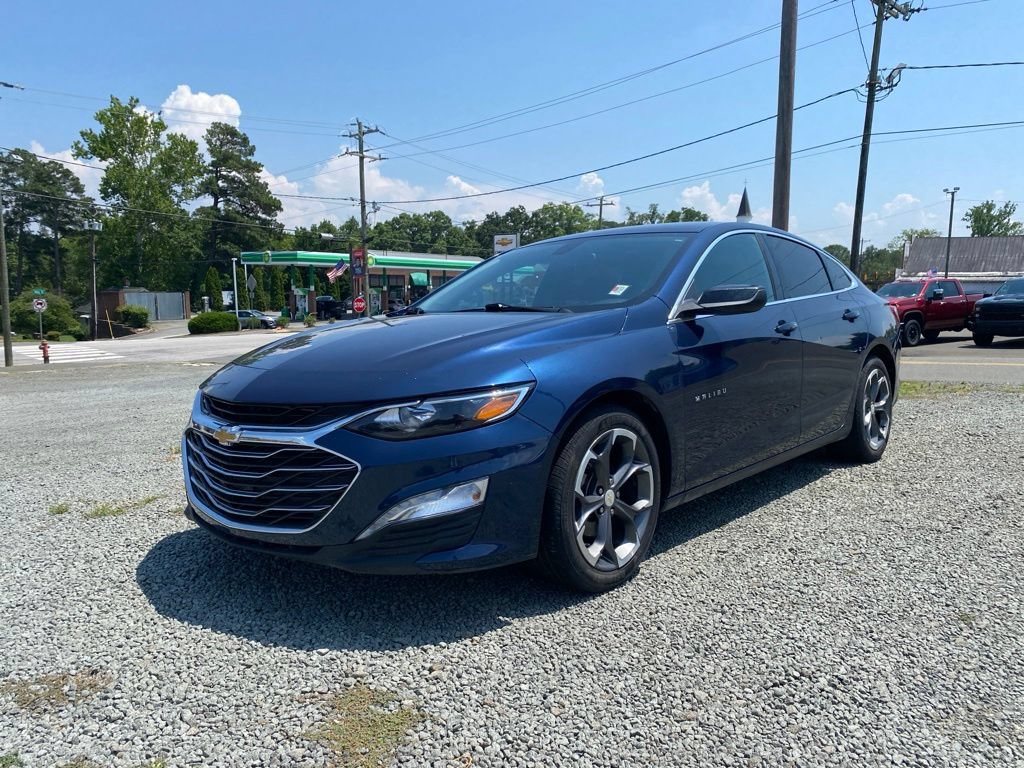 Used 2022 Chevrolet Malibu LT FWD image 5